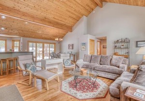 Oregon Loop 36 - Meredith Lodging