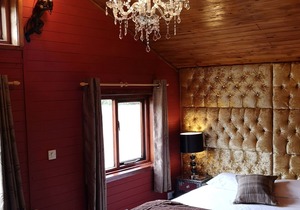 Otter 3 (Hot Tub) HuntersMoon-Warminster-Bath-Salisbury