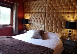 Otter 3 (Hot Tub) HuntersMoon-Warminster-Bath-Salisbury