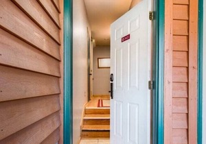 Outpost: Clark's Knoll 353 - Walk to Town Square