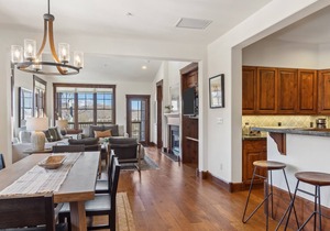 Outpost: Grand View 3230 - Air Conditioning!