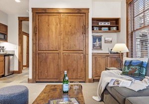 Outpost: Grand View 362S