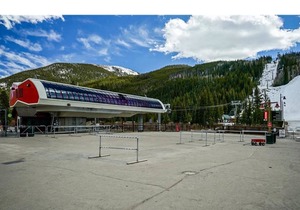 Outstanding 2BR in River Run. Fully stocked, steps from gondola and shopping