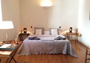 Palace Square of the Popes Magnificent Apartment of 250 m2 with private entrance