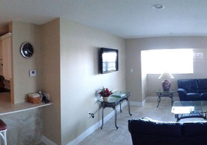 Palm Bay Club - Bayfront Large 2/2 Condo - Reasonable Price