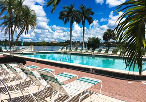 Palm Bay Club Unit 311 w/ Pools & Hot Tub - Walk 1,500' to Beach!