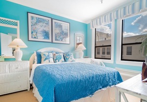 🏝Palm Beach Island King Suite, Walk to Beach and Restaurants, 24/7 Desk🏖