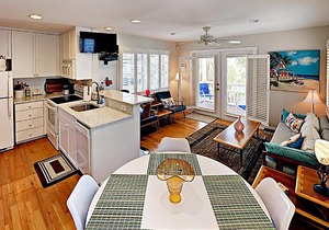 Pass-A-Grille Key West Style Guest House 108-18