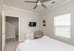 Pathway to the Sea T828