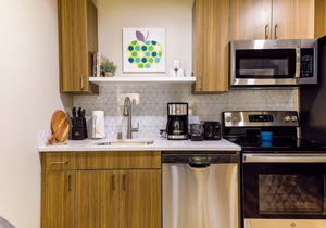 Peaceful 1 Bed Travel Apartment with High Speed WiFi