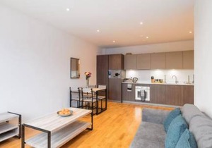 Pearl Serviced Apartment - Romford