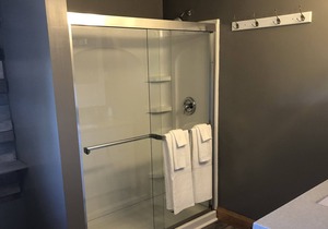 Penthouse on the lake, walking distance from Indiana Beach