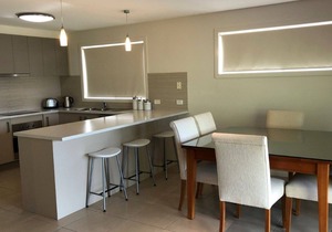 Perfect family getaway, a short walk to beach and shops.