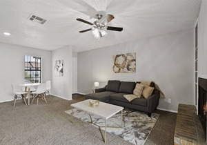 Pet-Friendly 1B for Extended Stay! Comfy Queen Bed