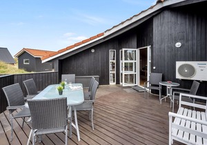 Pet friendly home in Hvide Sande with sauna