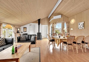 Pet friendly home in Hvide Sande with sauna