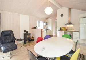 Pet friendly home in Væggerløse with sauna