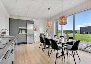 Pet friendly home in Løgstrup with WiFi