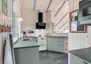 Pet friendly home in Rømø with sauna