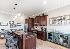 Pet Friendly ~ Two Golf Carts ~ Golf Course View