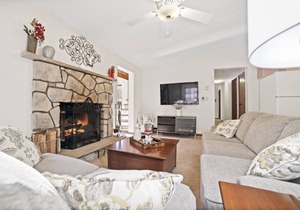 Pocono Paradise Getaway with Hot Tub