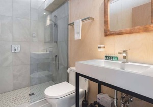 Pod at Bel Air Ideal for a couple - Private Jacuzzi & sauna - Bbq - Fireplace