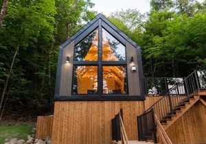 Pod at Bel Air Ideal for a couple - Private Jacuzzi & sauna - Bbq - Fireplace