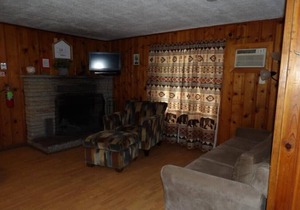 Ponderosa Cabins 104 N Laurel cabin 10