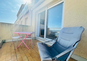 Port-Vendres - Appartement T2 avec Terrasse et Vue Mer - FR-1-309-160