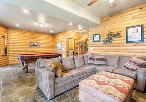 Premier Lakefront Resort Stay Pools Dock FREE Mini Golf & Amenities