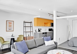 Premium Bellevue 1BR w/Gym & W/D, near Spring District, by Blueground