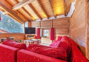 Pretty Chalet with Sauna & Skiing Nearby