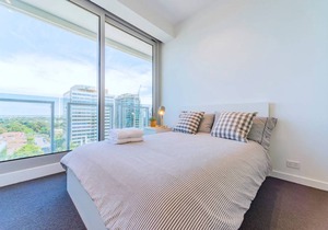 Pride Fawkner Apt Bay-view 5 Free PARKING+POOL Netflix & Foxtel