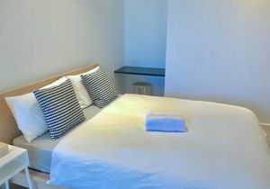 Pride Fawkner Apt *Balcony WIFI+POOL/GYM+Smart TV Netflix & Foxtel