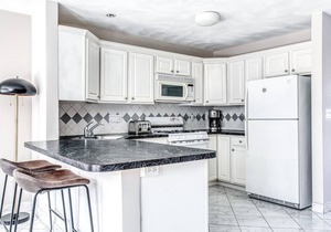 Prime North End 2BR w/balcony and rooftop on Hanover by Blueground