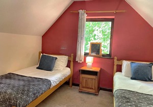 Primrose 17-Woodland Lodges-Carmarthen-Pembroke