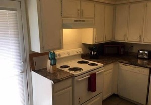 Quiet townhouse close to Fort Sill!