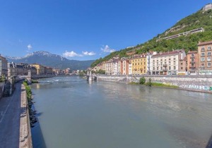 R’Studio 18 Hyper Centre