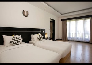 Racca Villa 2 Bedroom in border line Seminyak , Legian