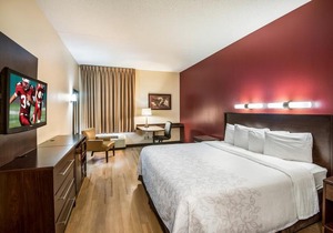 Red Roof Inn PLUS Henderson