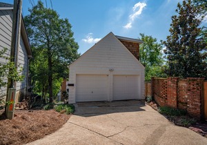 Redmont Park Carriage House in Birmingham