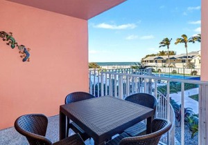 Reef Club 105