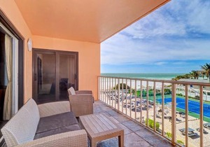 Reef Club 304