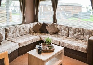 Remarkable 2-Bed Lodge in Northumberland