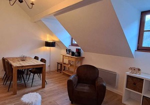 Renovated apartment 6 people with pool access