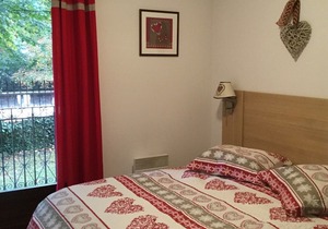 rent apartment 400m from the cable cars