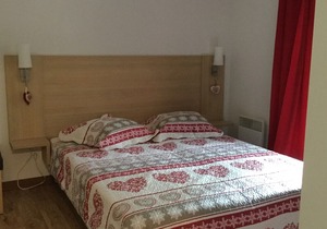 rent apartment 400m from the cable cars