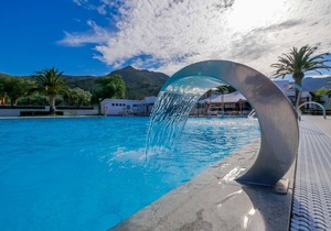 Rescator Resort 210 - One Bedroom Apartment, Sleeps 4