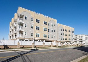 Residence 104S At The Sandcastle Condominiums
