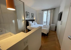 RESIDENCES HARCOURT - Ile Saint Louis - PARIS